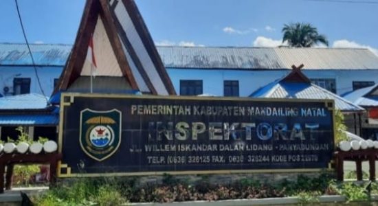 Diduga ‘ Gerah ‘ Diberitakan Dan Dilaporkan Ke kejaksaan  Soal Temuan LHP BPK Rp.1,5 M, Kepala Inspektorat Madina Blokir Kontak Wartawan