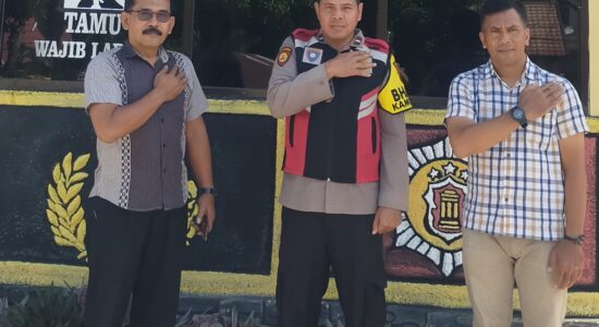 Polisi Sederhana Di Polsek Sungai Kanan – Labusel ( Sumut )