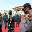 Pangdam I/BB Mayjen TNI Hasanuddin, S.I.P., M.M Didampingi Danrem 031/WB Brigjen TNI M. Syech Ismed, S.E., M.Han Kunker Ke Mako Polres Dumai
