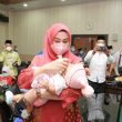 Ketua TP-PKK Labura Bersama Baznas Berikan Bantuan Dalam Penanganan Stunting