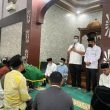 Bupati dan wakil bupati ikut sholat fardu khifayah jenazah ketua MUI Labura