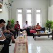 BADAN KESATUAN BANGSA DAN POLITIK KABUPATEN NIAS BARAT ADAKAN RAPAT BERSAMA STAFF