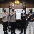 Kapolres Dumai Terima Penghargaan Presisi Award Dari LEMKAPI