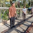 KADIS PUPR YUSUF NAKHE NIAS BARAT TINJAU PEMBANGUNAN JEMBATA MORO’O DI TOGIMBUAYA