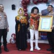 Ketum LPAI Kak Seto Serahkan Penghargaan Dari PPPS