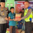 Jumat Berkah , Kapolres Rohul AKBP Budi ,” Sembari Berikan Bantuan Paket Sembako Di Yayasan Raudhatul Qur’an Al – Uswah